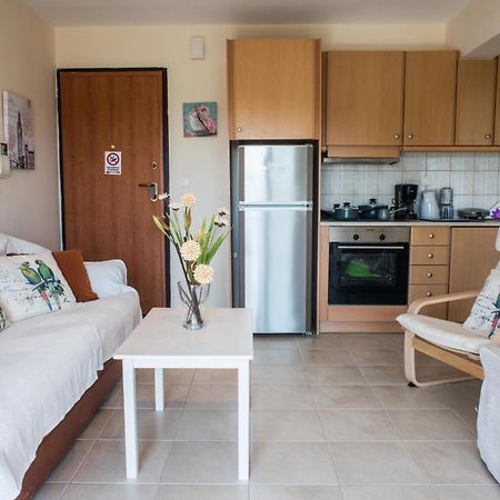 Lovely Apartment Next To The Sea Lygia Korinthias Ligia  Exteriör bild